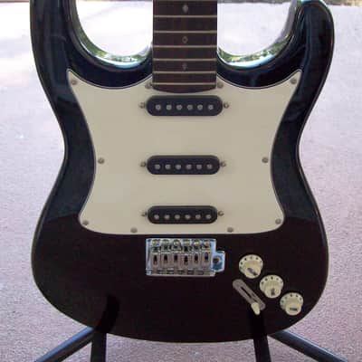 Jackson Limited Edition Stratocaster Black Glitter image 1