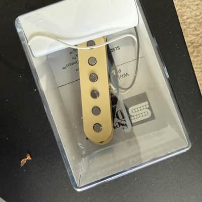 Fender JV Modified '60s Stratocaster 2022 - 2024 - Olympic White image 8