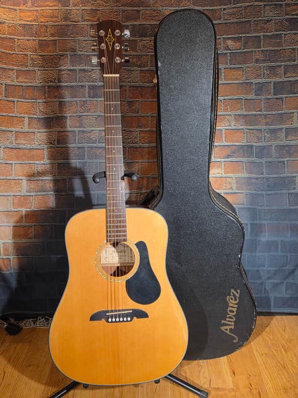 Alvarez RD8 Dreadnought Acoustic Natural w/ Matching Alvarez HSC image 1