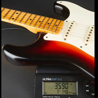 Fender 1958 Stratocaster Relic Time Machine 2011 - Chocolate 3Color Sunburst image 2
