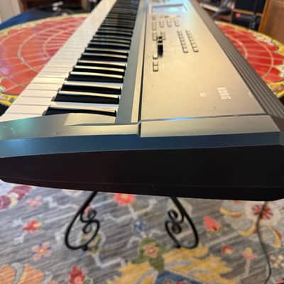 Korg Triton Extreme 76-Key 120-Voice Polyphonic Workstation 2005 - 2009 - Black image 7