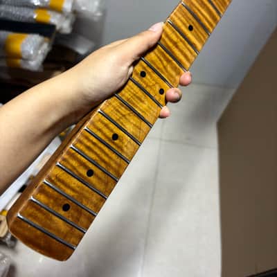 DIY 20 fret 30 inch Short Scale Roasted Flame Maple Bass guitar neck heel:57.5mm image 2
