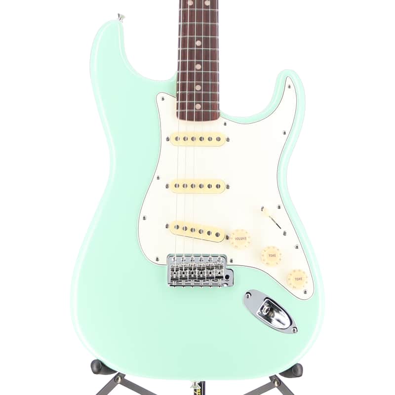 Fender Certified Pre-Owned Vintera II '70s Stratocaster, Rosewood Fingerboard, Surf Green (O5) (30569) image 1