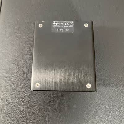 Strymon Flint Tremolo and Reverb V1 WOW WOW WOW image 6