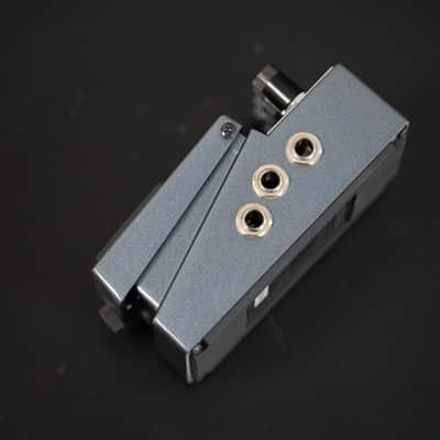 Boss IR2 Amp and Cabinet Simulator Pedal Boxed image 5