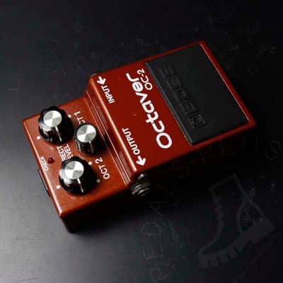 Boss OC-2 Octaver 1982 w/ original box New MINT condition image 3