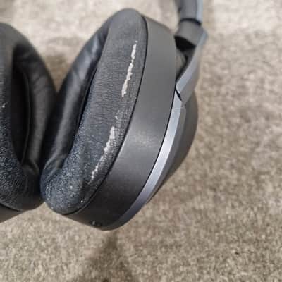 Sony WH-1000XM2 - Noise Cancelling Headphones - Black - Excellent w/ Soft Case & Cables image 3