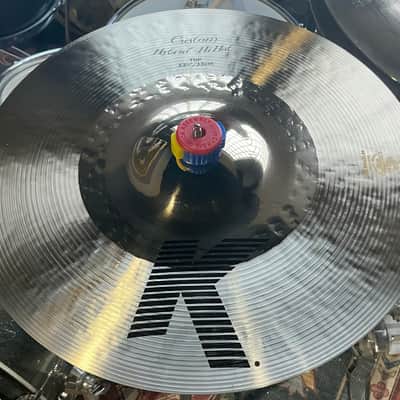 Zildjian K Custom Hybrid Hi-Hat Top Cymbal 13-1/4" image 4