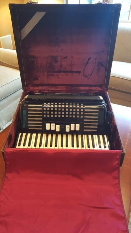 excelsior ACCORDIANA ACCORDION #608  1950's black image 1