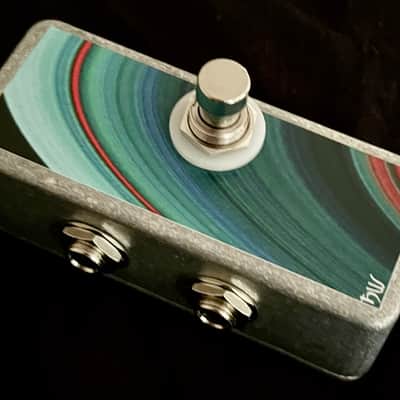 Saturnworks Horizontal True Bypass Looper Single Loop Switch Pedal with Neutrik Jacks - Handcrafted in California image 2