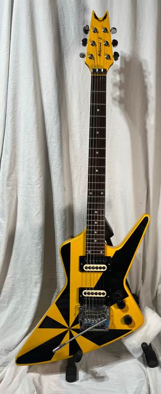 Dean Hollywood Z Early 1980s -  yellow and black image 1