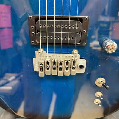 Used Carvin DC400 Electric Guitar Neck Thru with Case Made in the USA image 9