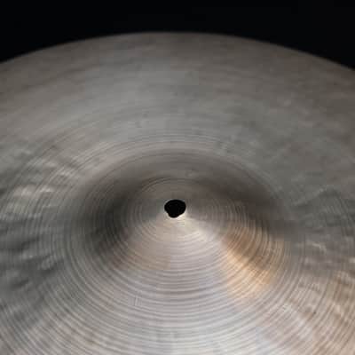 Zildjian 18" K Istanbul cymbal Older New Stamp 1400g 1967–1972 image 2