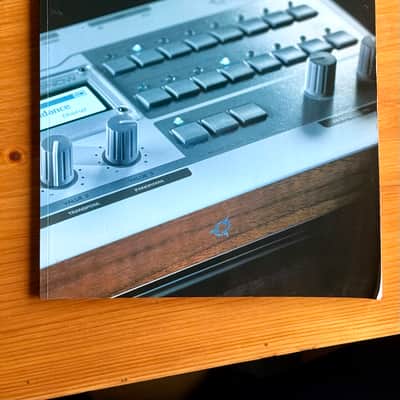 Access Virus TI Snow Desktop Digital Synthesizer 2010s - White image 8