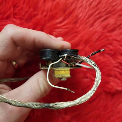 DiMarzio DP104 Super II 1978 - Double Black - 2 Conductor - Brass Baseplate - Not Functioning Both Coils Open image 6