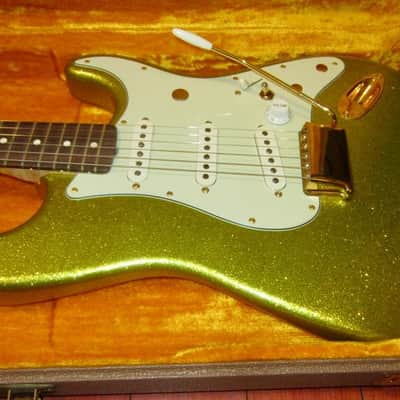 1998 Fender Custom Shop Dick Dale Stratocaster Chartreuse Sparkle image 12