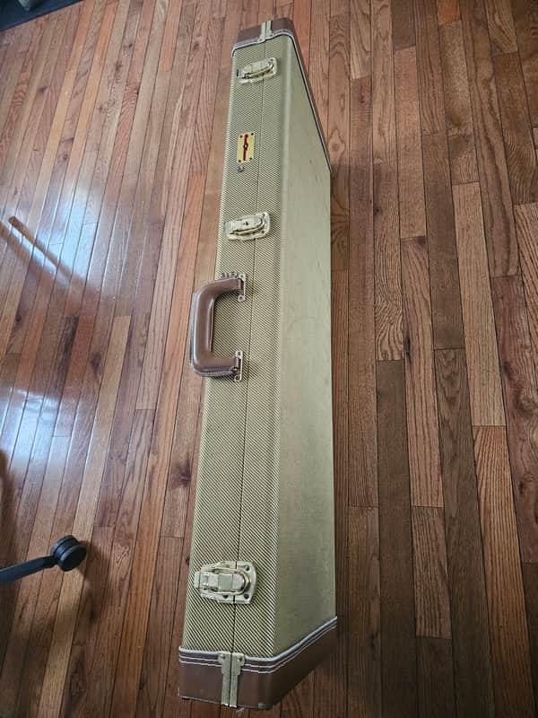Fender Stratocaster with 3-Bolt Neck, Maple Fretboard 1973 - 1977 - Walnut (Mocha) image 1
