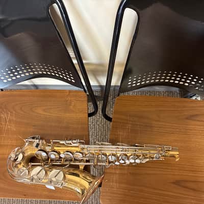 Vito 7131 (clone of Yamaha YAS-23) student/ intermediate Alto Saxophone Late 1990s, early 2000s - Gold lacquer image 1
