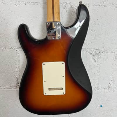 1993 Fender American Standard Stratocaster - Sunburst image 7