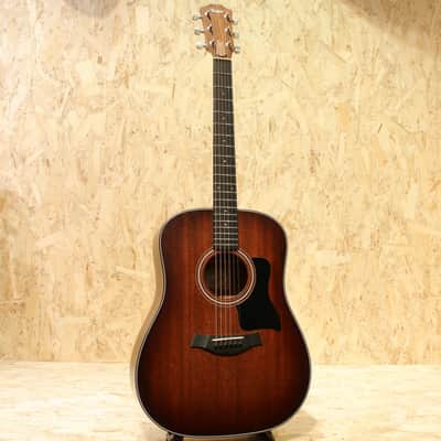 Taylor 320 2015 image 3