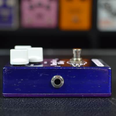 Mad Professor Deep Blue Delay PCB 2013 - Blue image 3