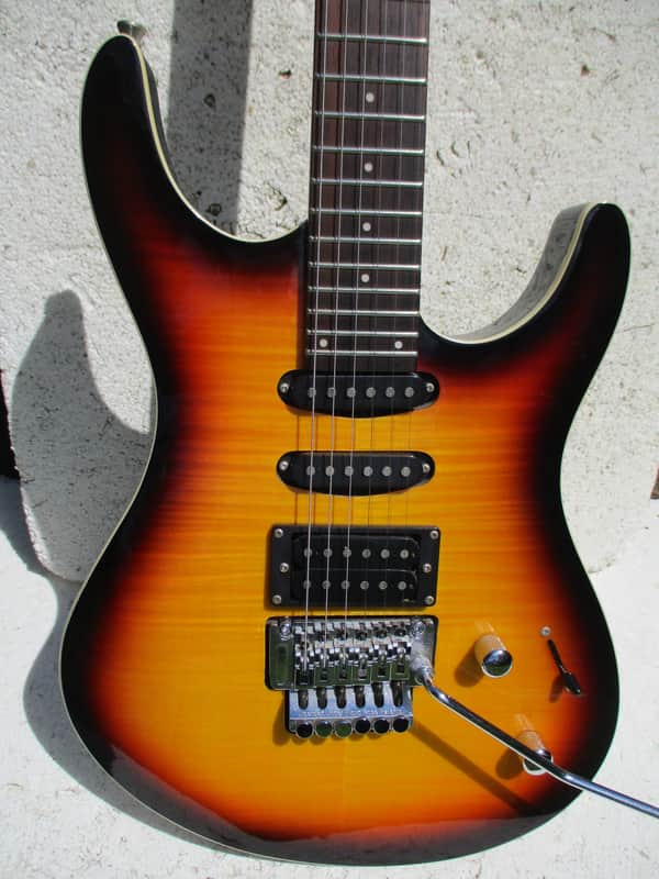 Wasburn RX-25 Guitar, 2010. Sunburst. 3 Pu's, Licensed Floyd | Reverb