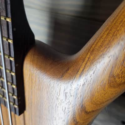 Warwick GPS Thumb BO 4-String Lefty Wenge Neck Special Edition image 5