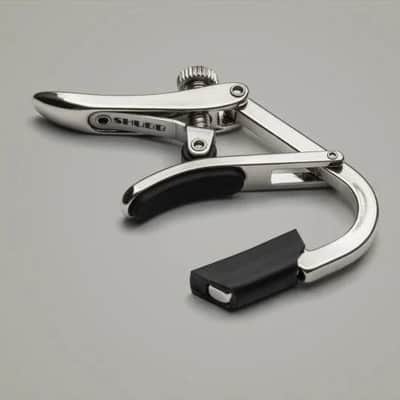 Shubb C7 Partial Capo, Holds 3 Middle Strings, DADGAD Tuning, Polished Nickel image 3