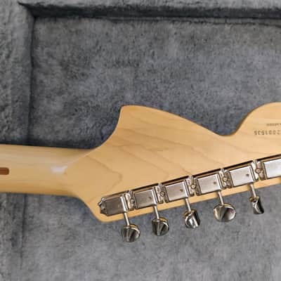 Fender Stratocaster Tom Delonge signature series imagen 10