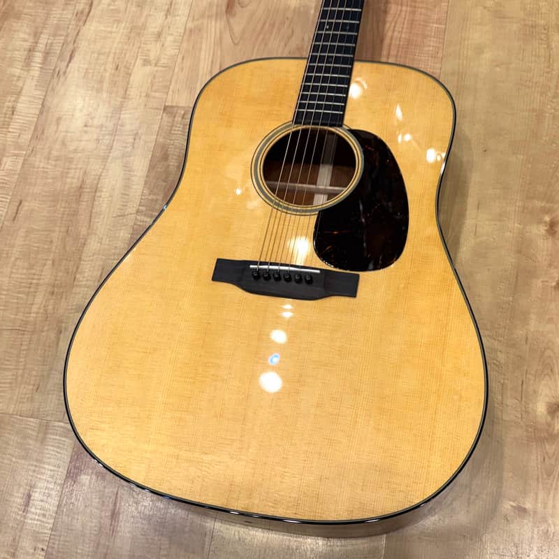 Martin Standard Series Super D-18 Large-Body Dreadnought Acoustic Guitar 2026 - Natural image 1