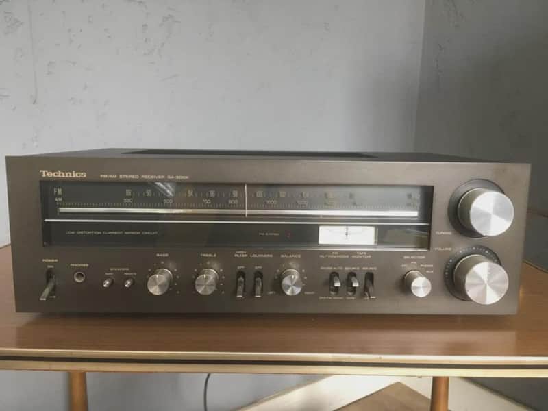 Technics SA-300K – Vintage FM/AM Stereo Receiver image 1
