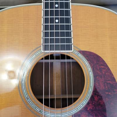 Martin M38 (0000-38) 1998 w/ original hard shell case image 5