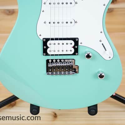 Yamaha PAC112V-SB Pacifica HSS with Rosewood Fretboard - Sonic Blue image 6