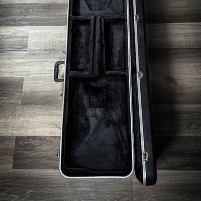 MBT ABS Molded Plastic Deluxe Hardshell Bass Guitar Case image 6
