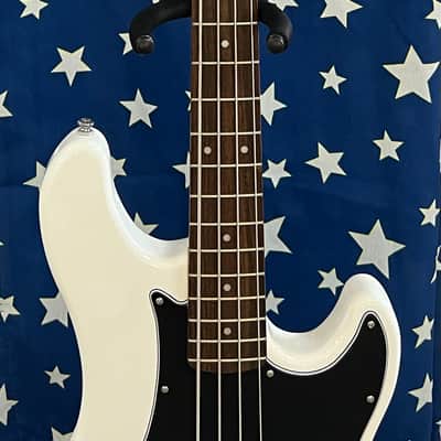 Cort GB54JJ OW 4-String Bass Guitar 2018 - Olympic White with Soft Case image 3