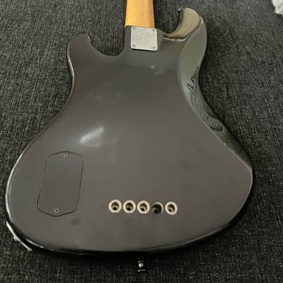 Fender American Deluxe Jazz Bass V 1996 image 4