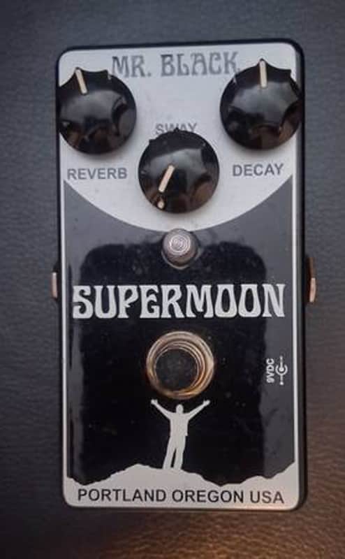 Mr. Black Supermoon