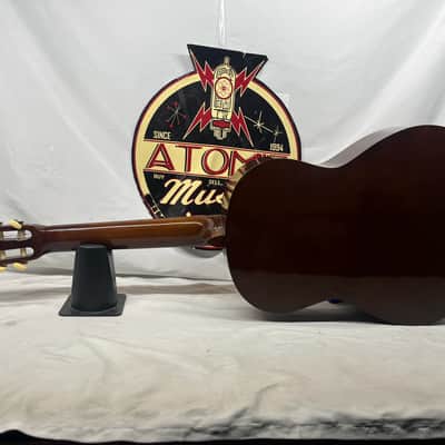 Yamaha C40 Classical Acoustic Guitar image 8