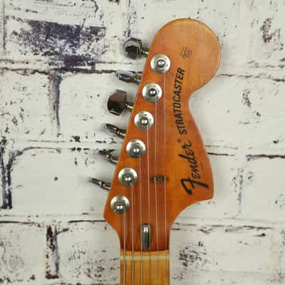 Fender Stratocaster 1972 Refinished Red image 6