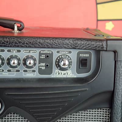 Used Peavey Vypyr Solid State 30-Watt 1x12" Modeling Guitar Combo image 4