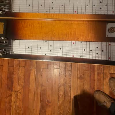 Gibson CG Console Grand image 5