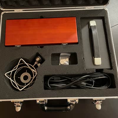 Warm Audio WA-67 Tube Condenser Mic w “flight case” image 6