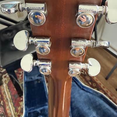 Martin D-76 CF Martin Bi-Centennial Guitar 1976 - Three-piece Rosewood back, herringbone backstrips, rosette soundhole, thirteen pearl stars in ebony fingerboard, and pearl eagle in headstock. image 3
