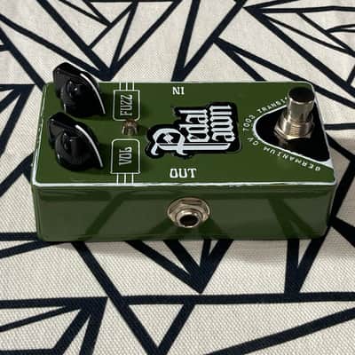Pedal Pawn Vintage CV7003 Germanium Fuzz 2022 - Olive Drab Green image 7