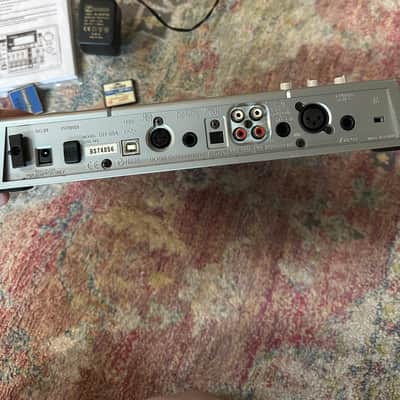 BOSS BR 864 -  in Excellent Condition with PSU, 2 Flash Cards & Manual image 3