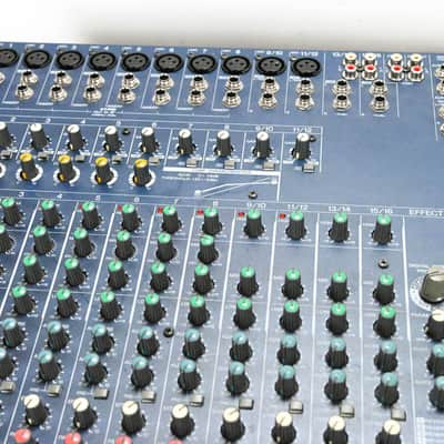Yamaha MG166CX-USB 16-Channel 4-Bus Rack-Mountable Mixer with USB CG0142P image 6