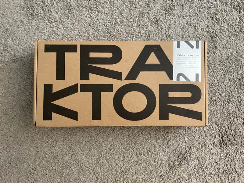 Native Instruments Traktor Kontrol Z1
