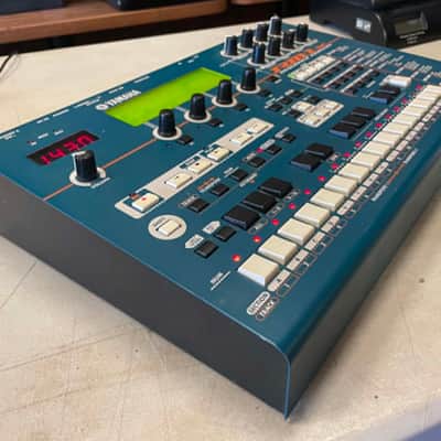 Yamaha RM1x Sequence Remixer & Groovebox W/ Power Adapter image 2
