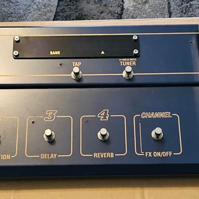 Roland FC-200 MIDI Foot Controller Battery Powered Multifunction