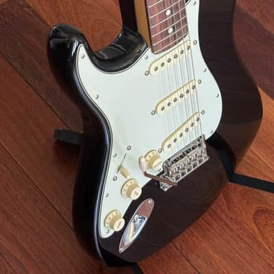 Fender American Professional Stratocaster w/ Fralin Blues Specials Left-Handed - Black image 7